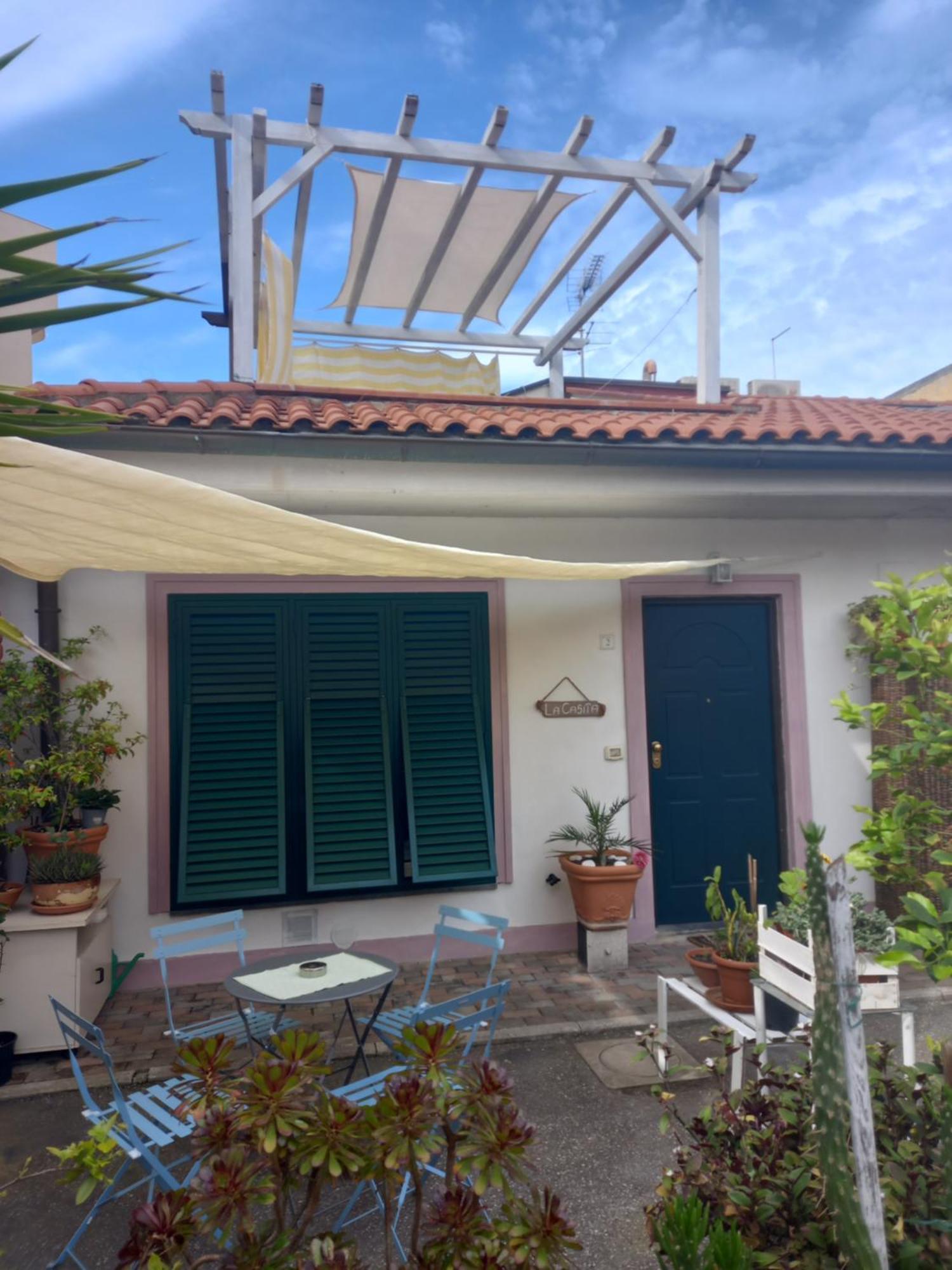 "La Casita", 2 Floors Apartment, Private Parking 1 Car Or 2 Bikes, Air-Cond And Terrace Ліворно Екстер'єр фото